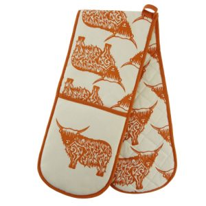Highland cow double oven gloves